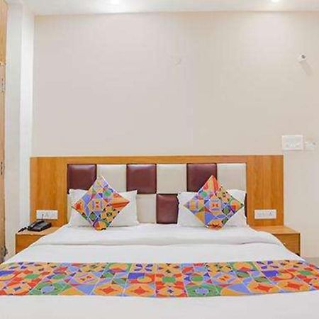 Fabhotel Royal Stay I Greater Noida Eksteriør billede
