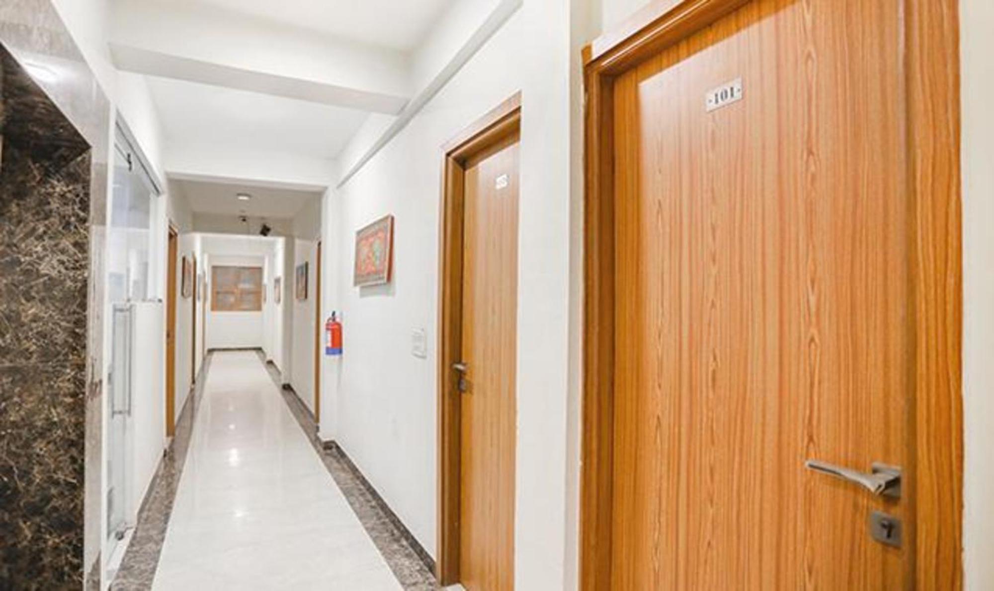 Fabhotel Royal Stay I Greater Noida Eksteriør billede