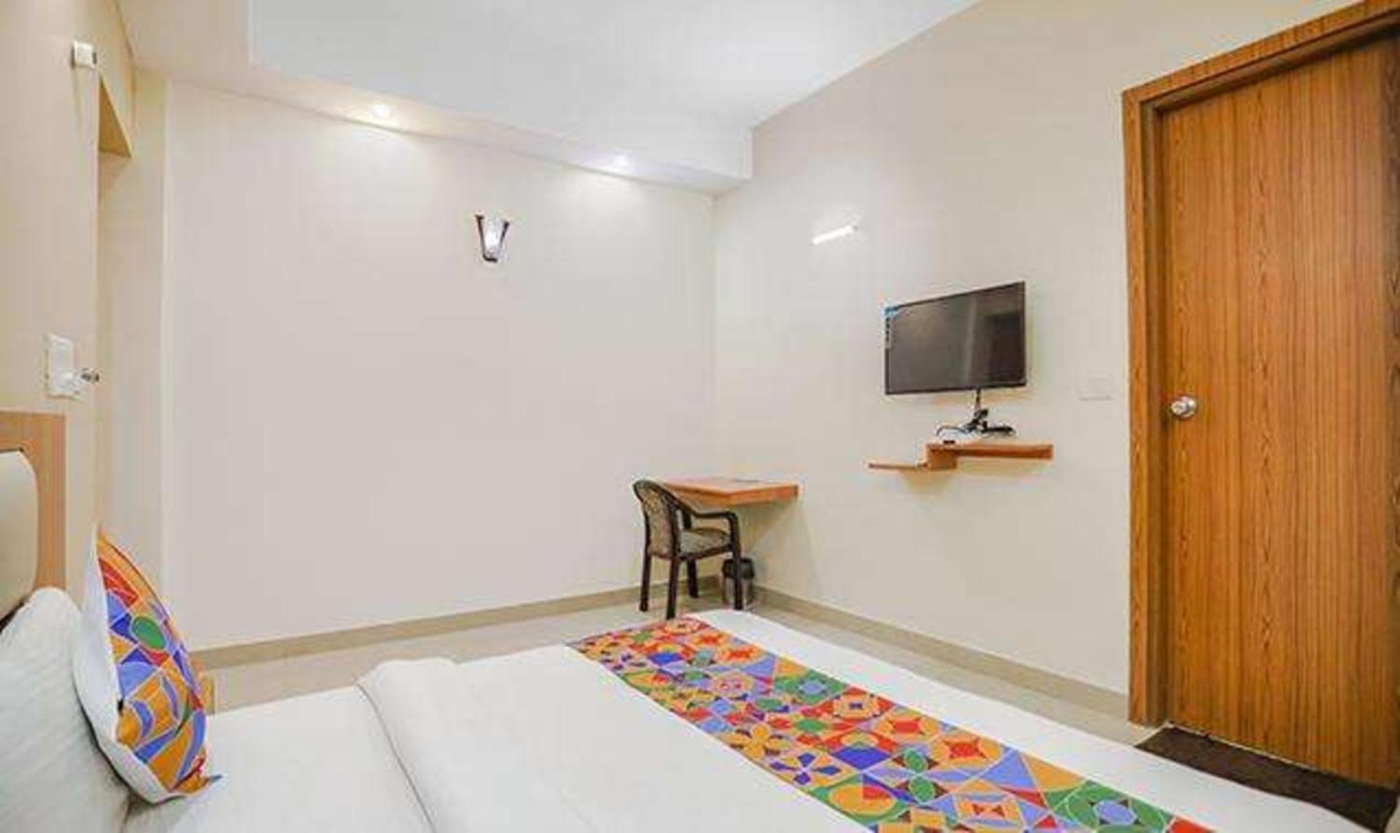 Fabhotel Royal Stay I Greater Noida Eksteriør billede